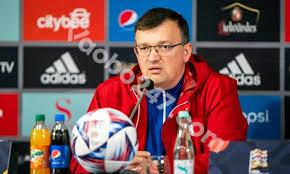 Huấn luyện viên Dainis Kazakevičs