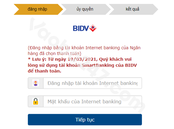 Người chơi đăng nhập tài khoản internet banking trên hệ thống